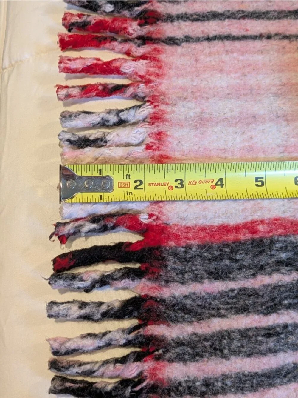 Vtg Plaid Woven Yoga Blanket Throw Reversible Poly Blend Fringe Red Black 59x79
